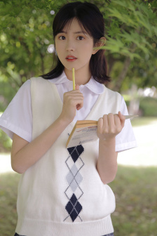 性极强的岳让我满足的导演